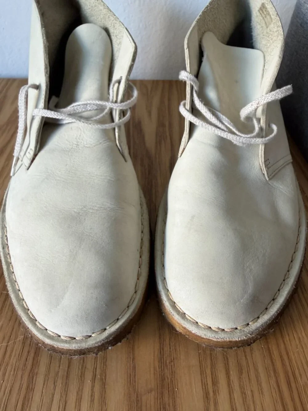 Clarks Originals Suede Desert Chukka Boots by Clarks Originals Size 11
